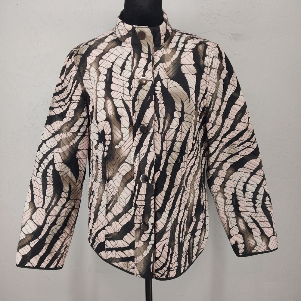 Chico's Zebra Print Quilted Mock Neck Snap Button Jacket Black Pink Womens 1 M/8